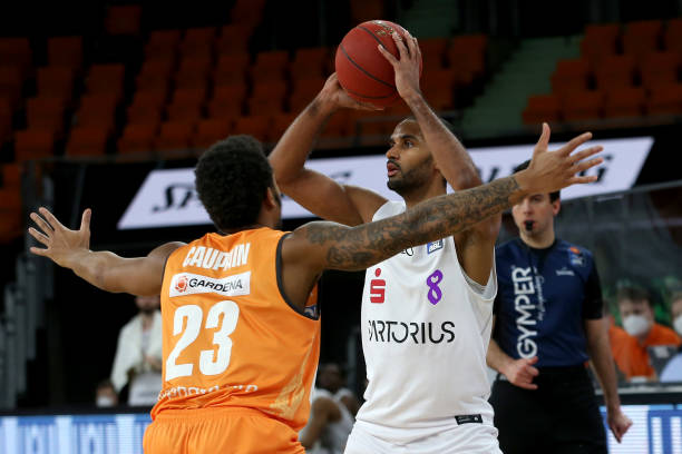 逐步奠定了 逐步奠定了