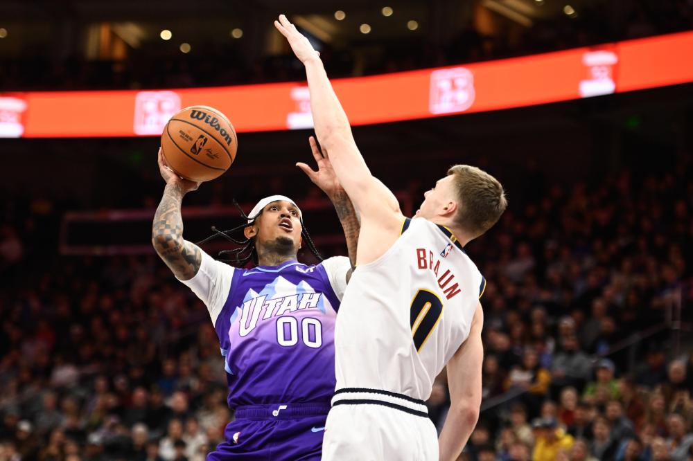 日本队在世 日本队在世